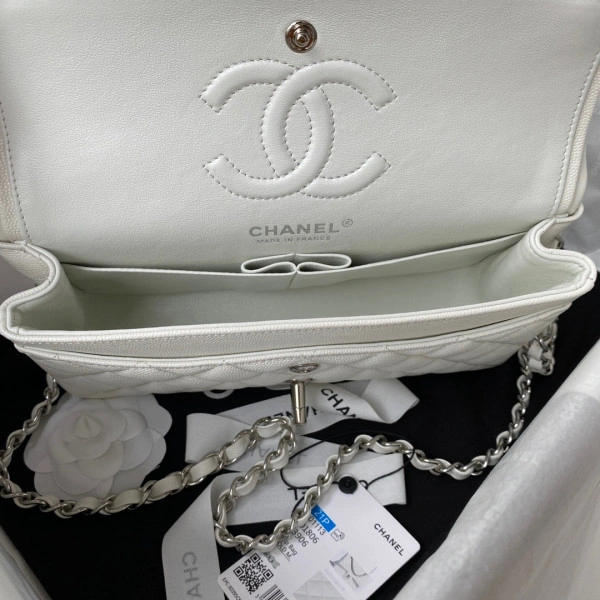 CHANEL FLAP BAG 23CM EasyMatch 408 - Image 8