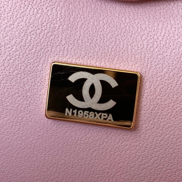 DailyWear CHANEL FLAP BAG 17CM 596 - Image 10