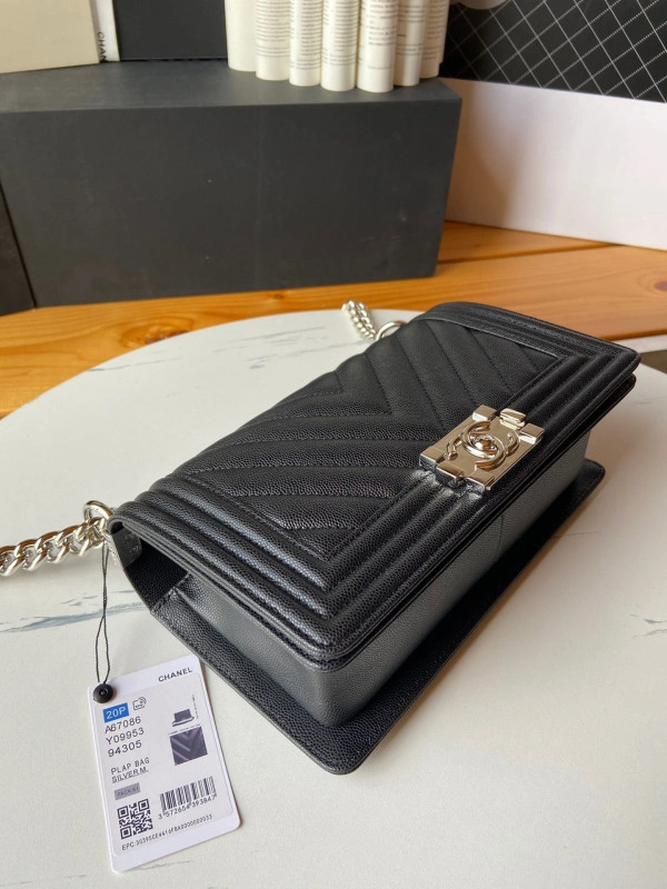 CHANEL BOY BAG 20CM 25CM WellDesigned 229 - Image 7