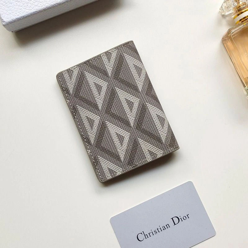AllSeason 4722 Dior Bi-Fold Card Holder CD Diamond Motif Calfskin Grey - Image 3