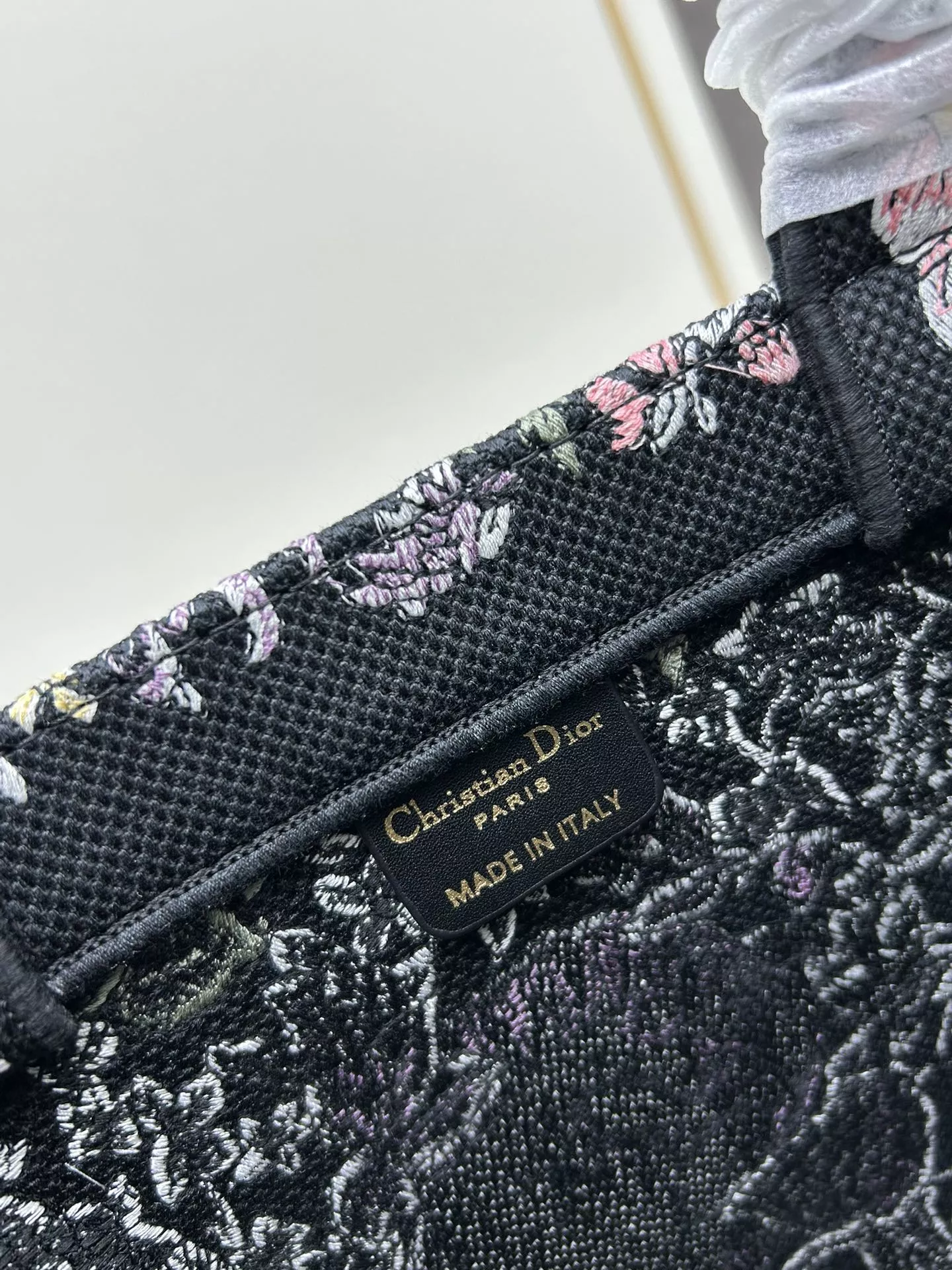 AllSeason 8014 Christian Dior AAA Quality Tote-Handbags For Women - Image 8