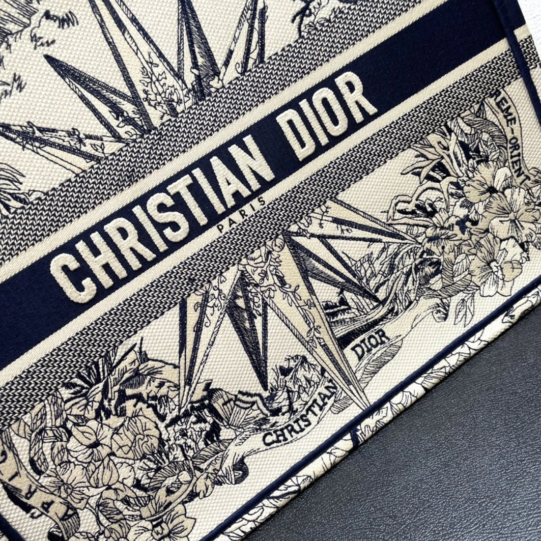 BestValue 2144 Christian Dior AAA Quality Tote-Handbags For Women - Image 4