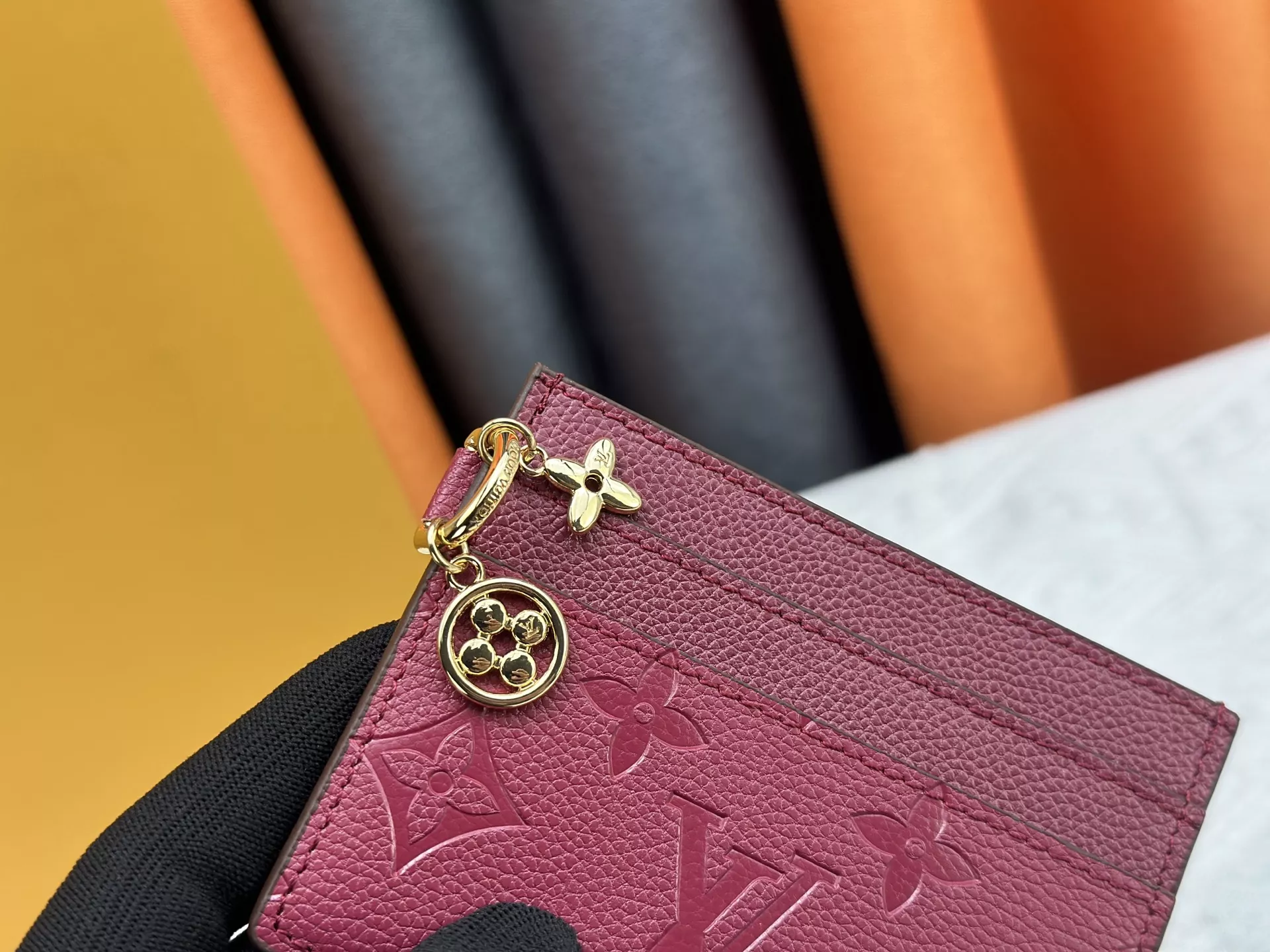 Bold 7596 Louis Vuitton LV Card Case For Women - Image 5