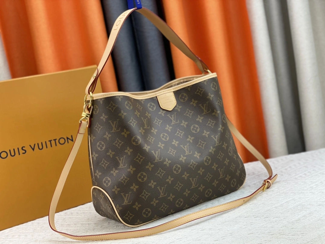 Breathable 1114 Louis Vuitton AAA Quality Shoulder Bags For Women