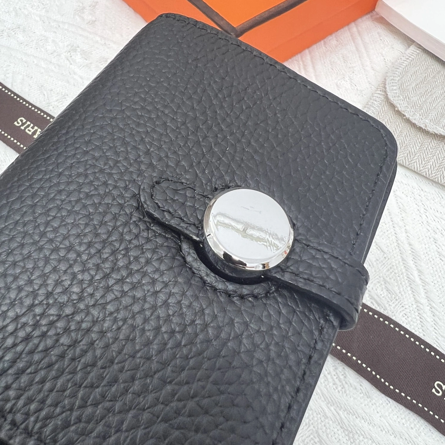 Breathable 3793 Hermes AAA Quality Wallets - Image 5