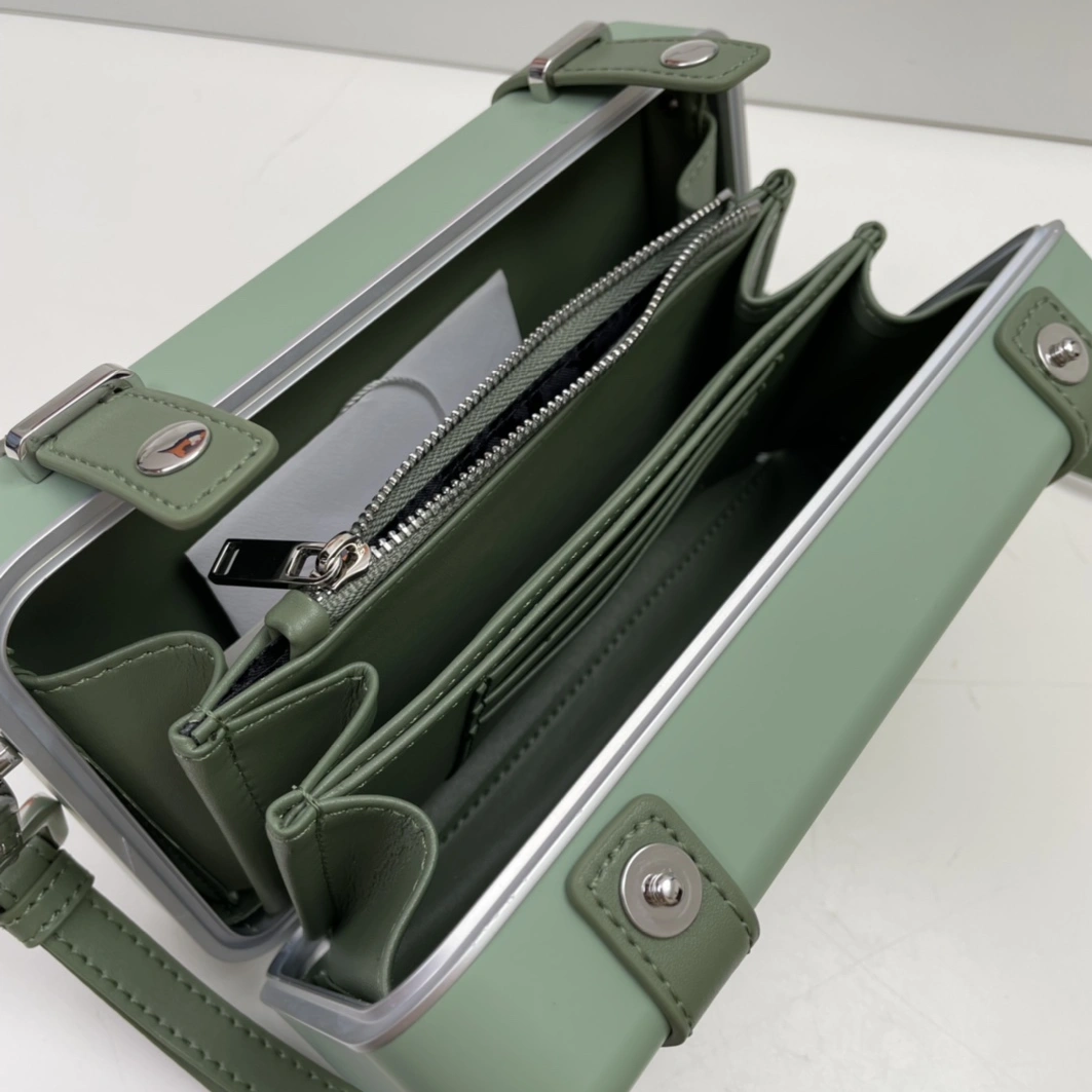 Breathable 6043 Christian Dior AAA Quality Messenger Bags For Women - Image 8