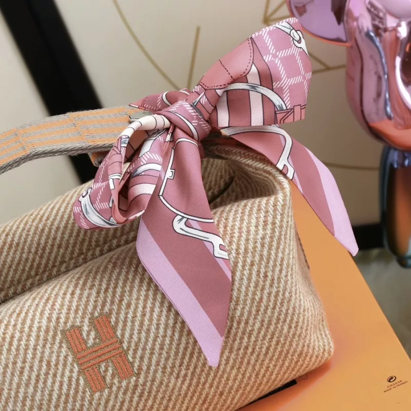 Bright 9592 Hermes AAA Quality Handbags For Women - Image 5