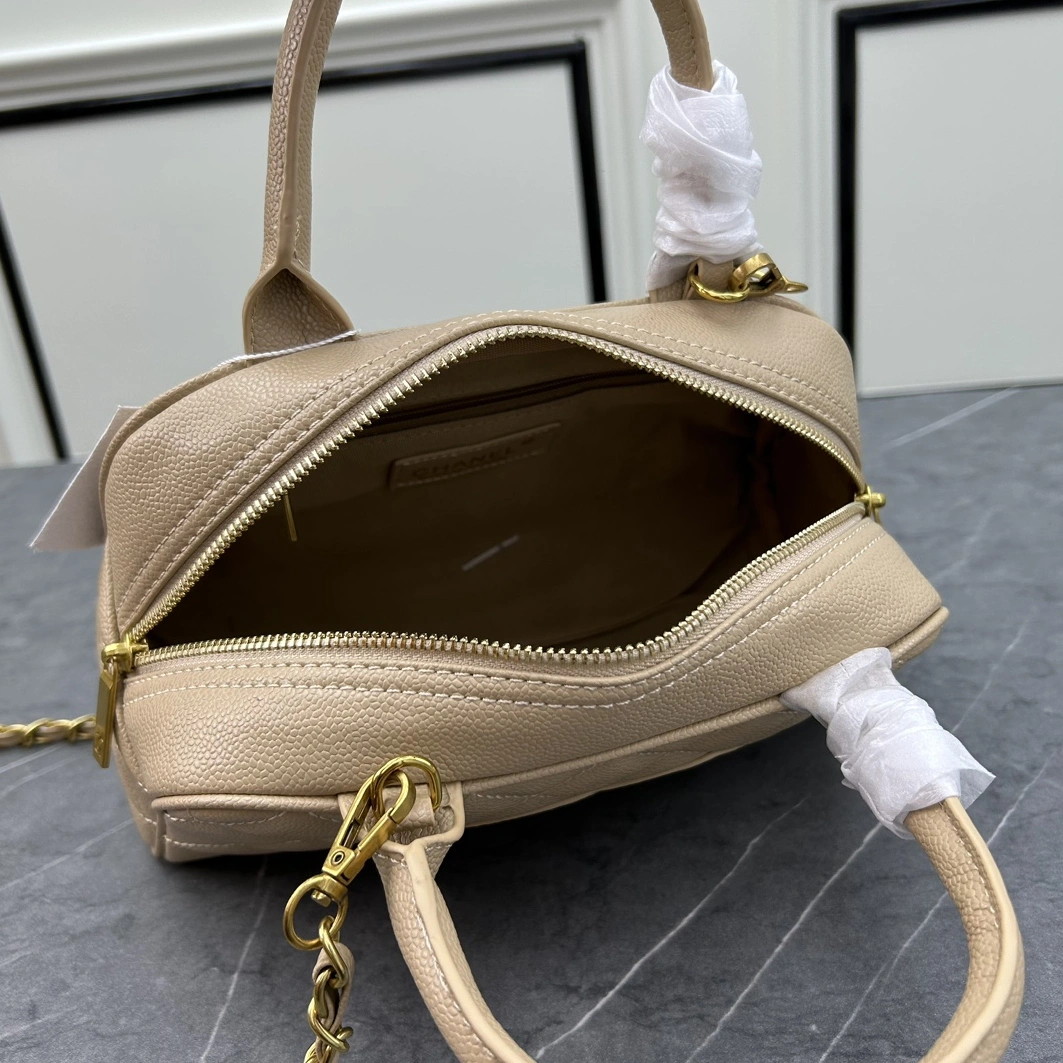 Chanel AAA Quality Handbags For Women AllSeason 1980 - Image 7