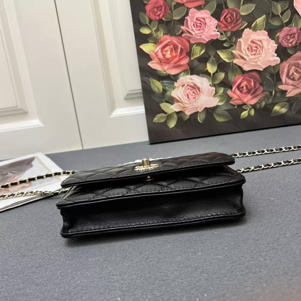 Chanel AAA Quality Messenger Bags For Women Affordable 6598 - Image 6