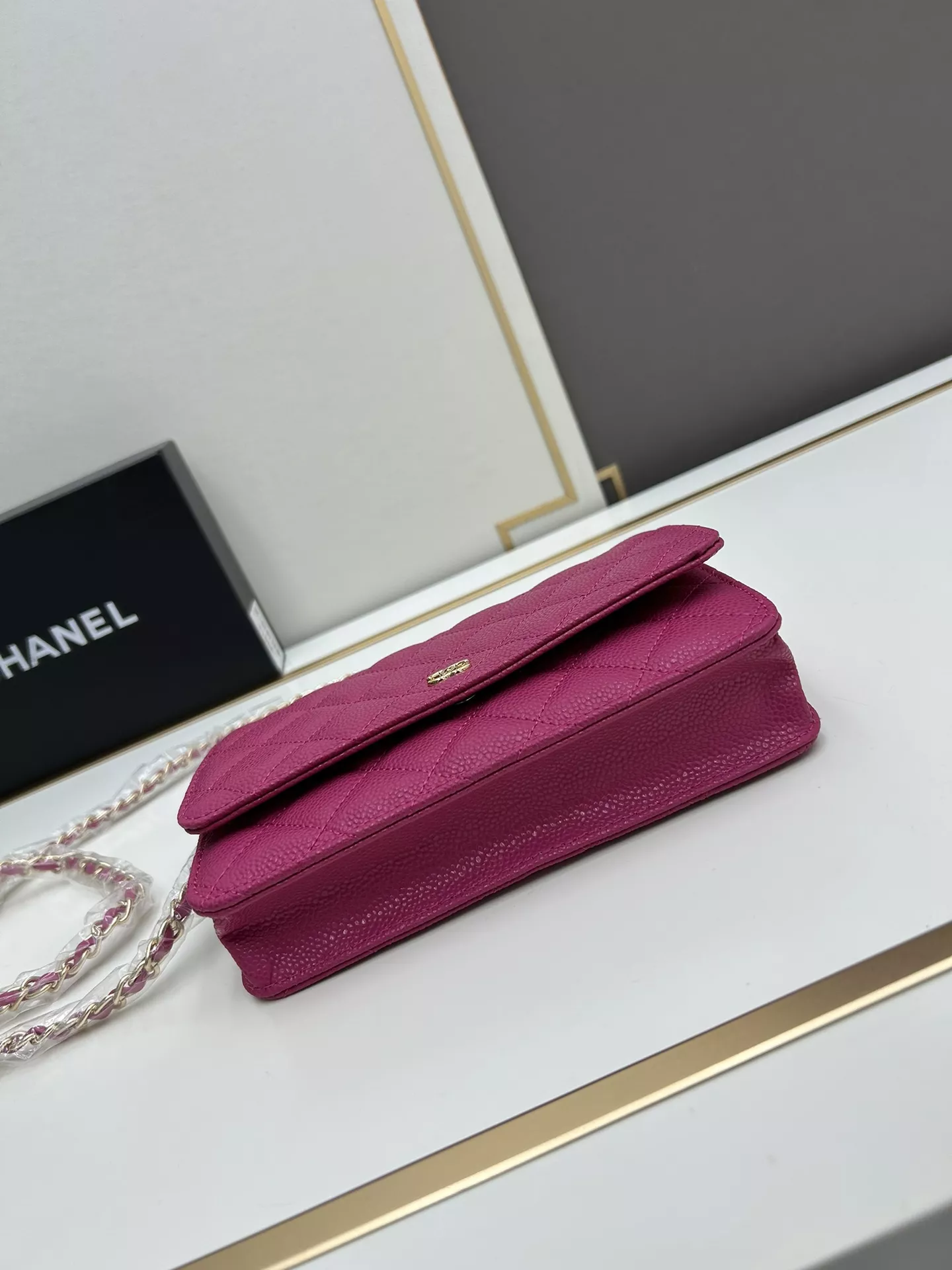 Chanel AAA Quality Messenger Bags For Women AllSeason 8729 - Image 5