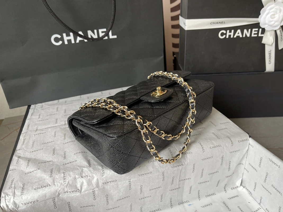 Chanel AAA Quality Messenger Bags For Women DailyWear 8142 - Image 3