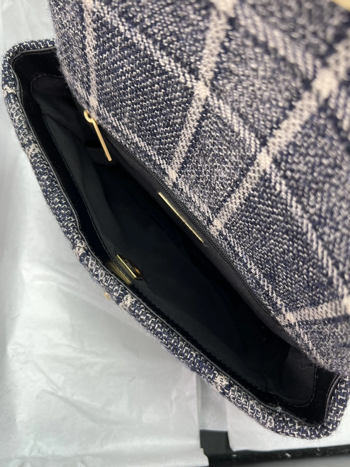 Chanel AAA Quality Messenger Bags For Women Fashionable 8993 - Image 6