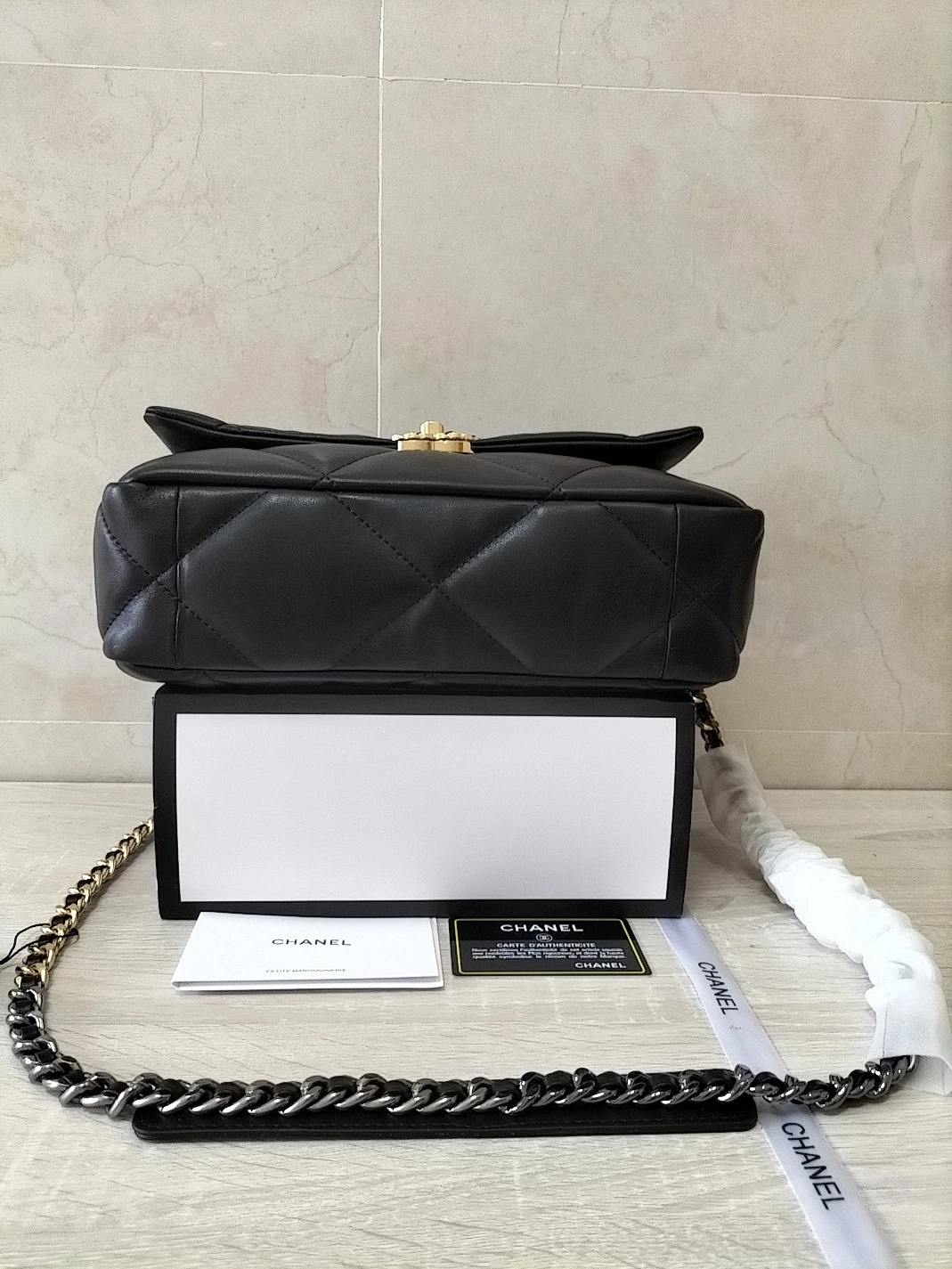 Chanel AAA Quality Messenger Bags For Women Refined 7064 - Image 3