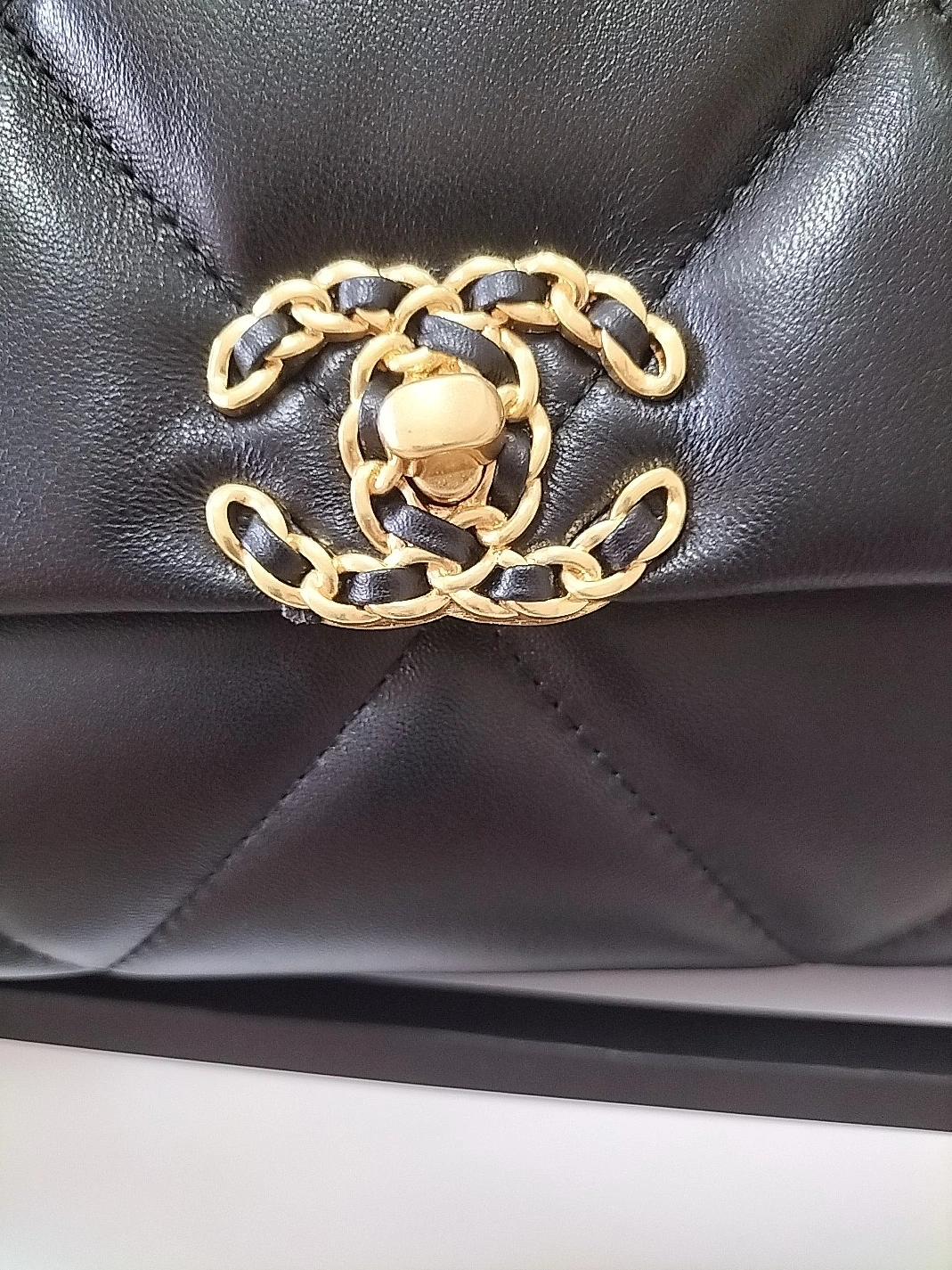 Chanel AAA Quality Messenger Bags For Women Refined 7064 - Image 5