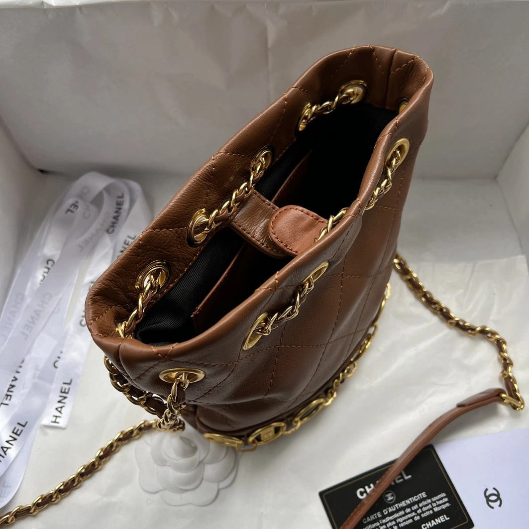 Chanel AAA Quality Messenger Bags For Women WellDesigned 5629 - Image 3