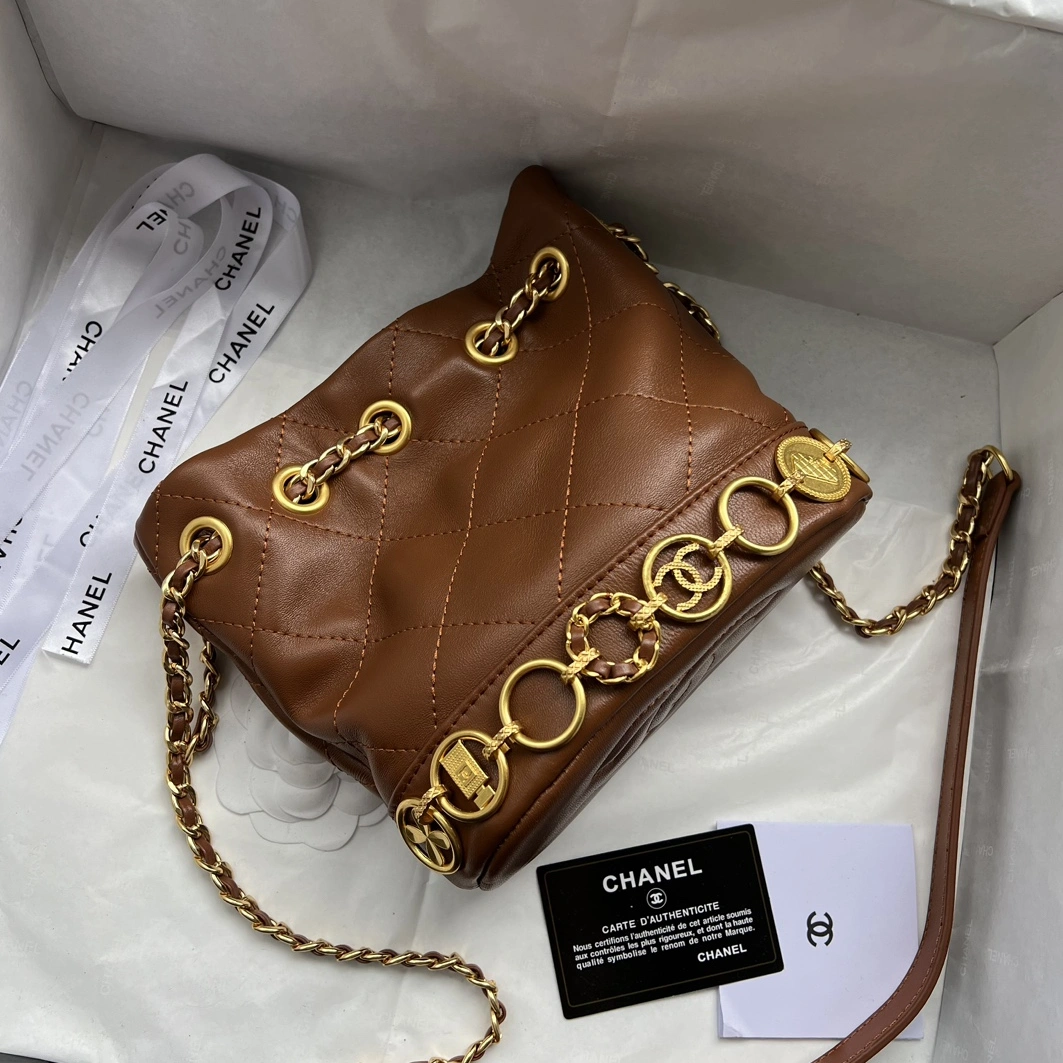 Chanel AAA Quality Messenger Bags For Women WellDesigned 5629 - Image 4