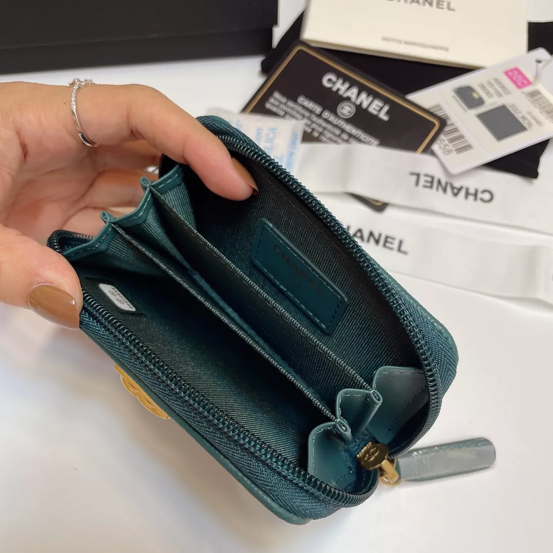 Chanel Card Case Cozy 8107 - Image 8