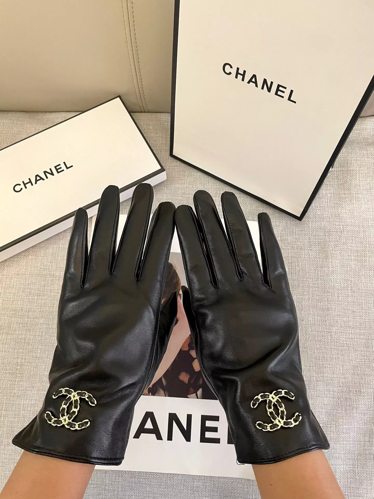 Chanel Gloves For Women Compact 5956 - Image 6