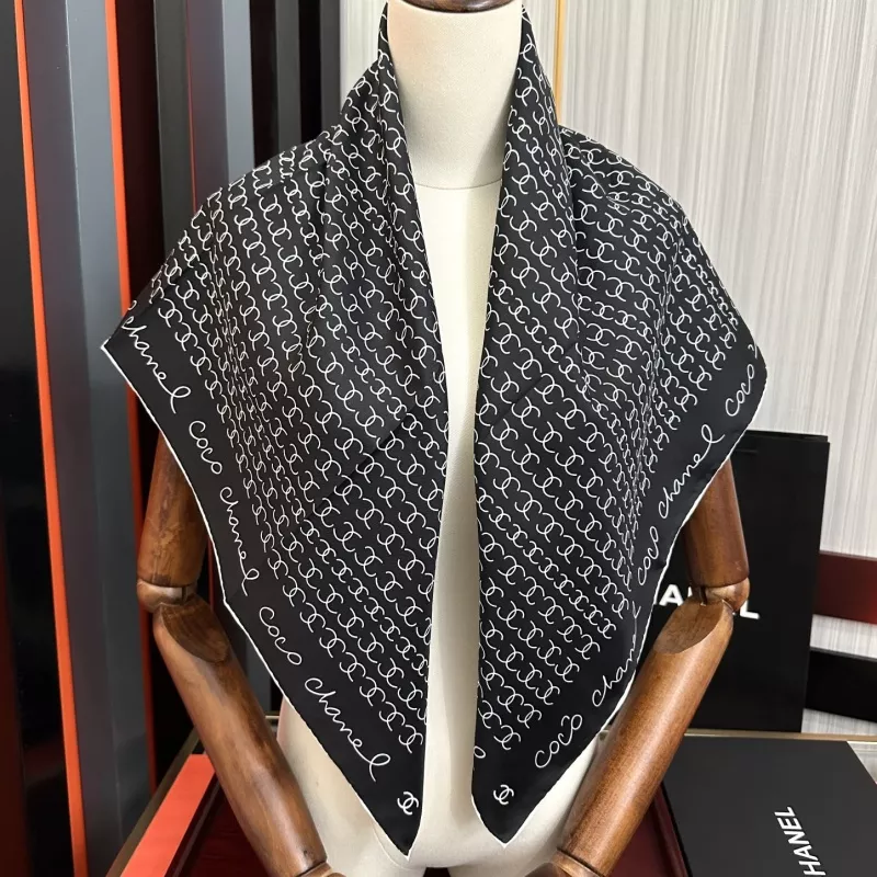 Chanel Silk Squares Practical 6130 - Image 5