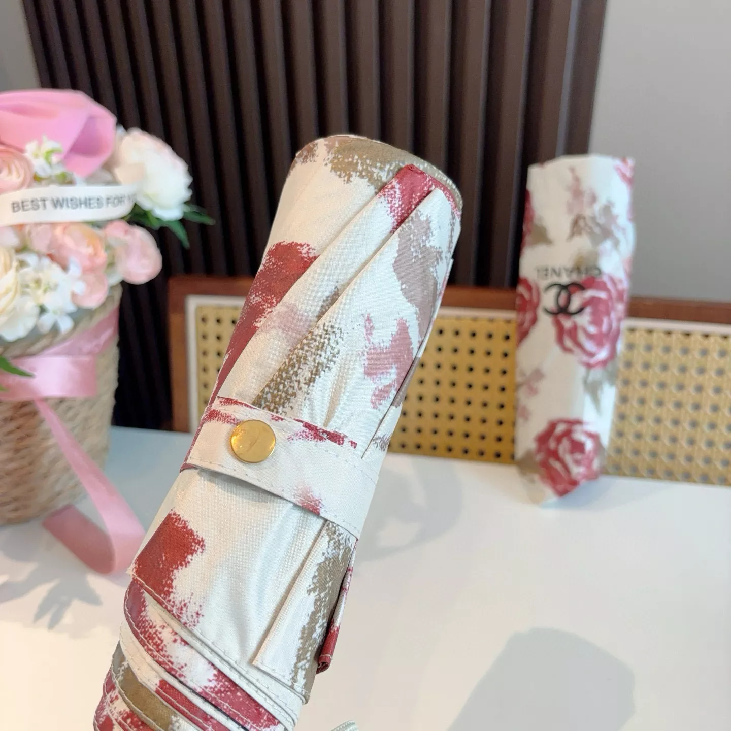 Chanel Umbrellas Affordable 7221 - Image 5