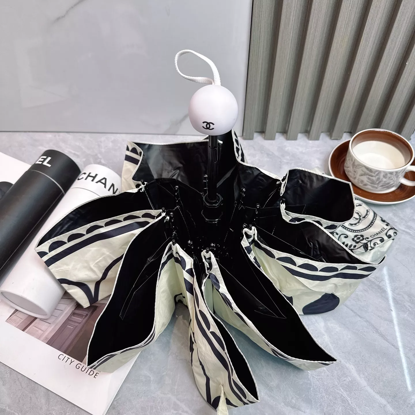 Chanel Umbrellas Resilient 420 - Image 6