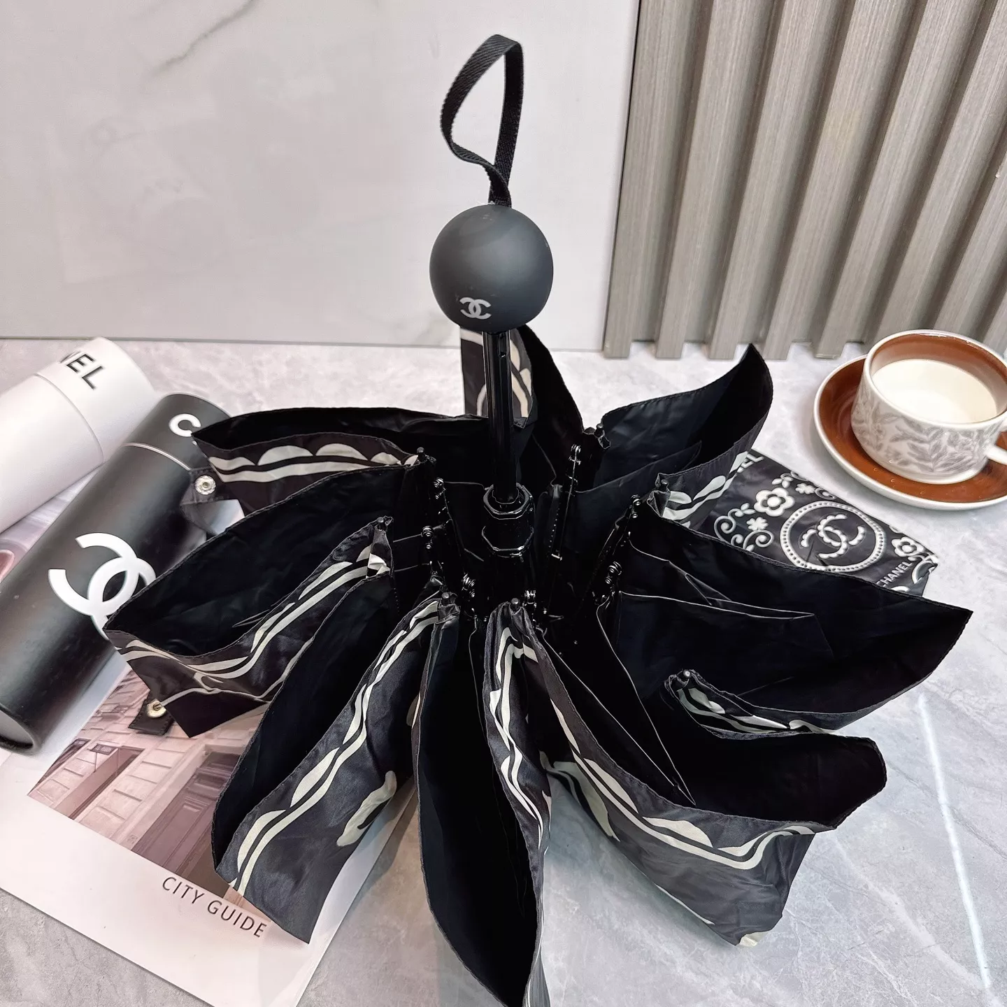 Chanel Umbrellas SmartChoice 8782 - Image 6