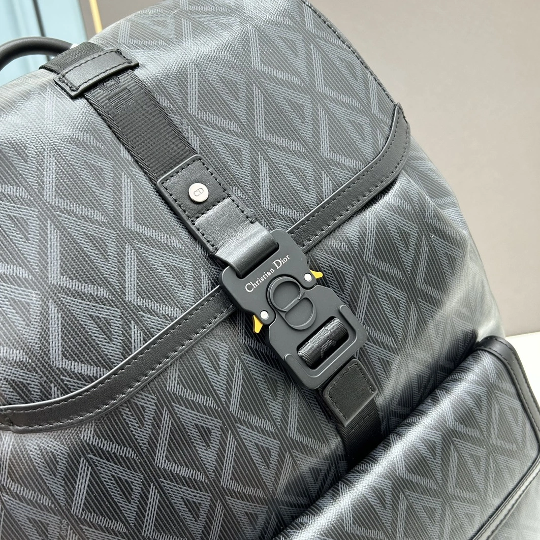 Christian Dior AAA Man Backpacks Modern 1289 - Image 4