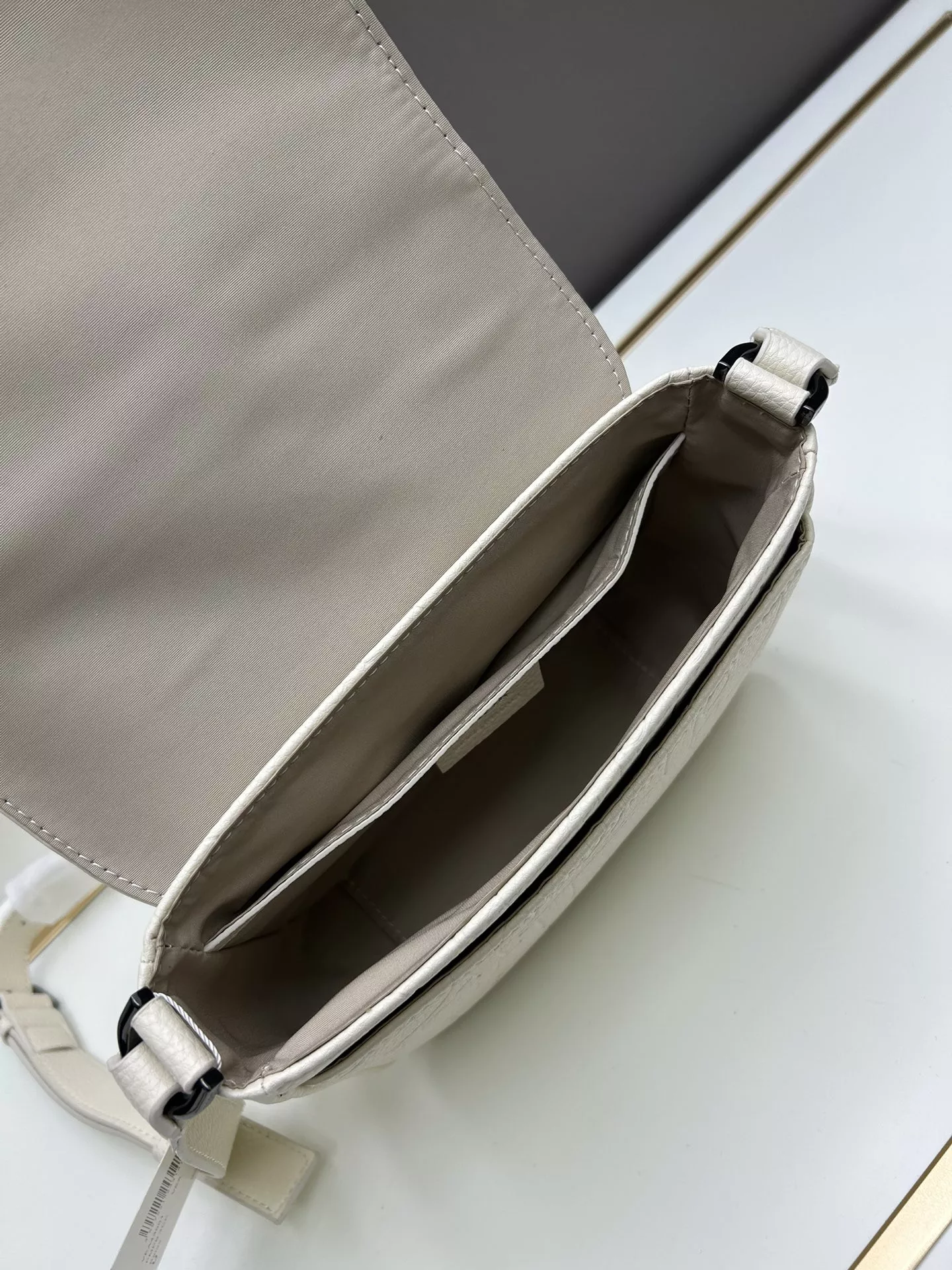 Christian Dior AAA Man Messenger Bags Compact 9771 - Image 6