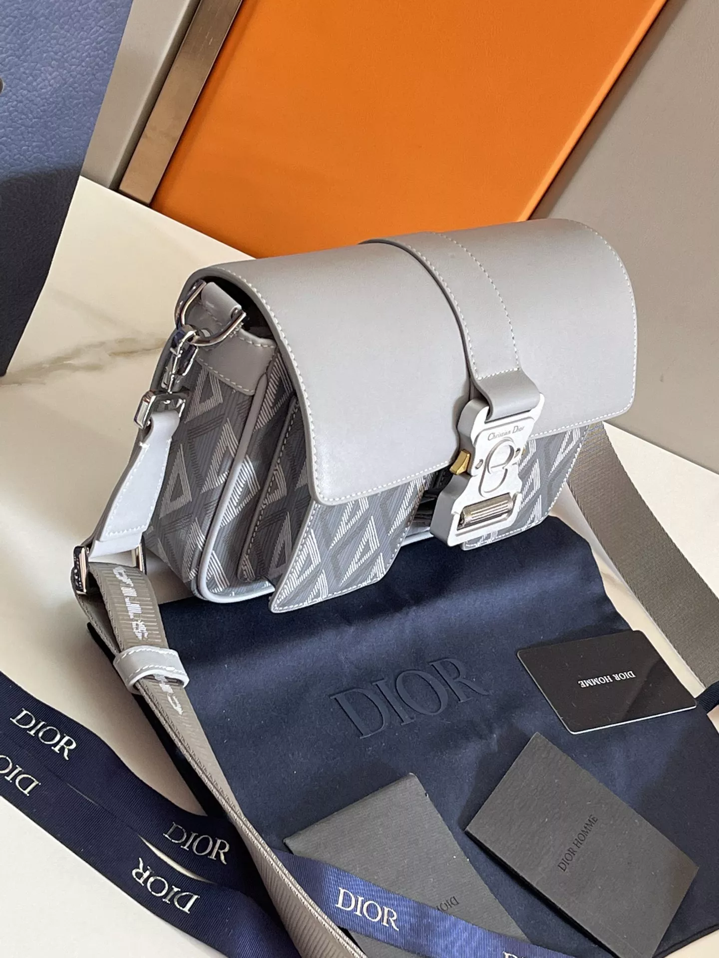 Christian Dior AAA Man Messenger Bags Refined 2515