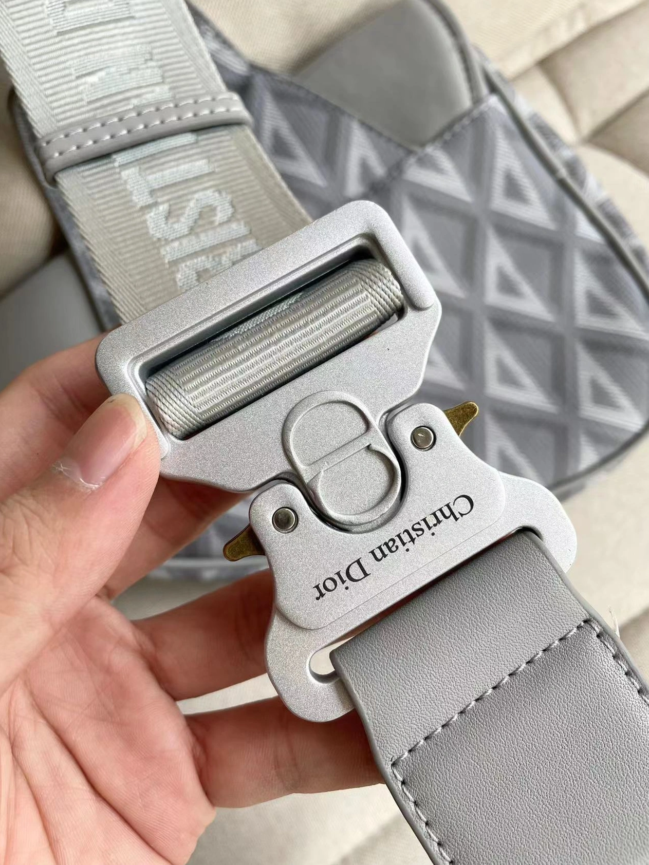 Christian Dior AAA Man Messenger Bags Versatile 2741 - Image 6