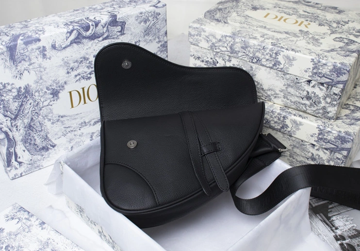 Christian Dior AAA Man Messenger Bags WellDesigned 3501 - Image 5