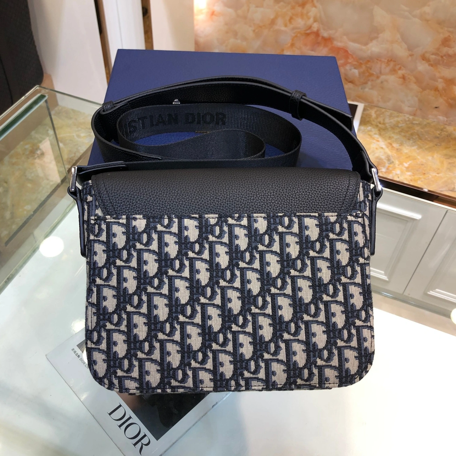 Christian Dior AAA Man Messenger Bags WellDesigned 7471