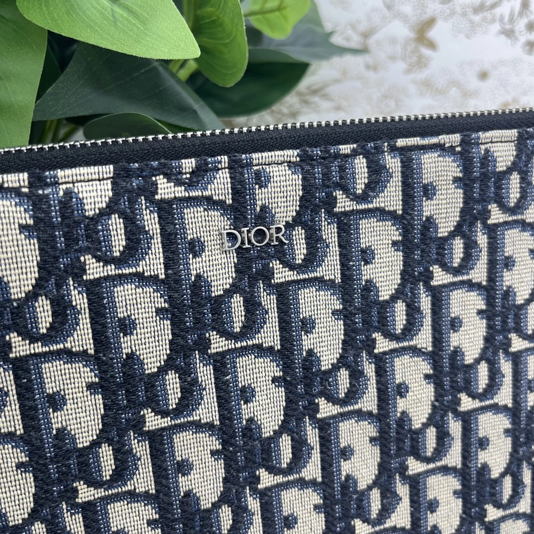 Christian Dior AAA Man Wallets AllSeason 1522 - Image 3