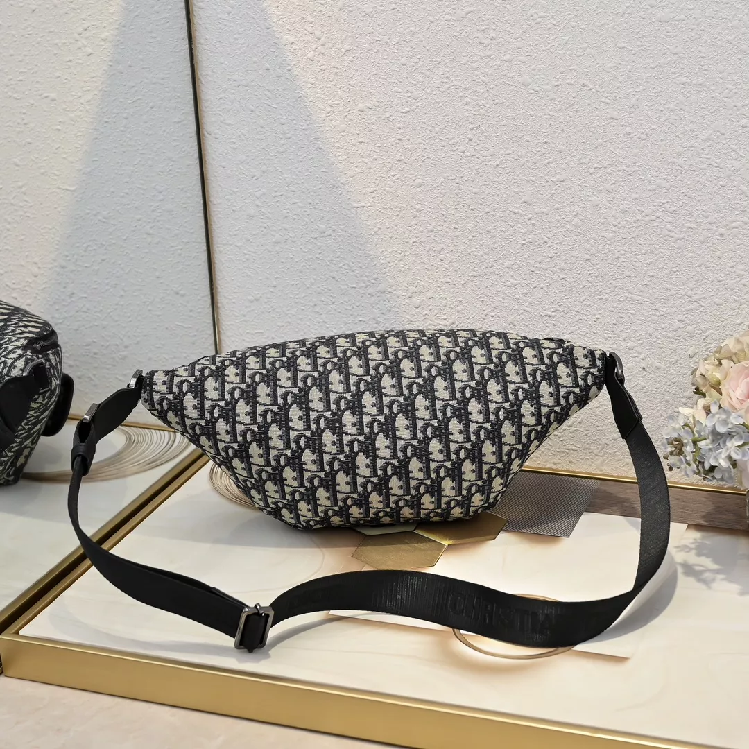 Christian Dior AAA Quality Belt Bags Breathable 8815 - Image 3