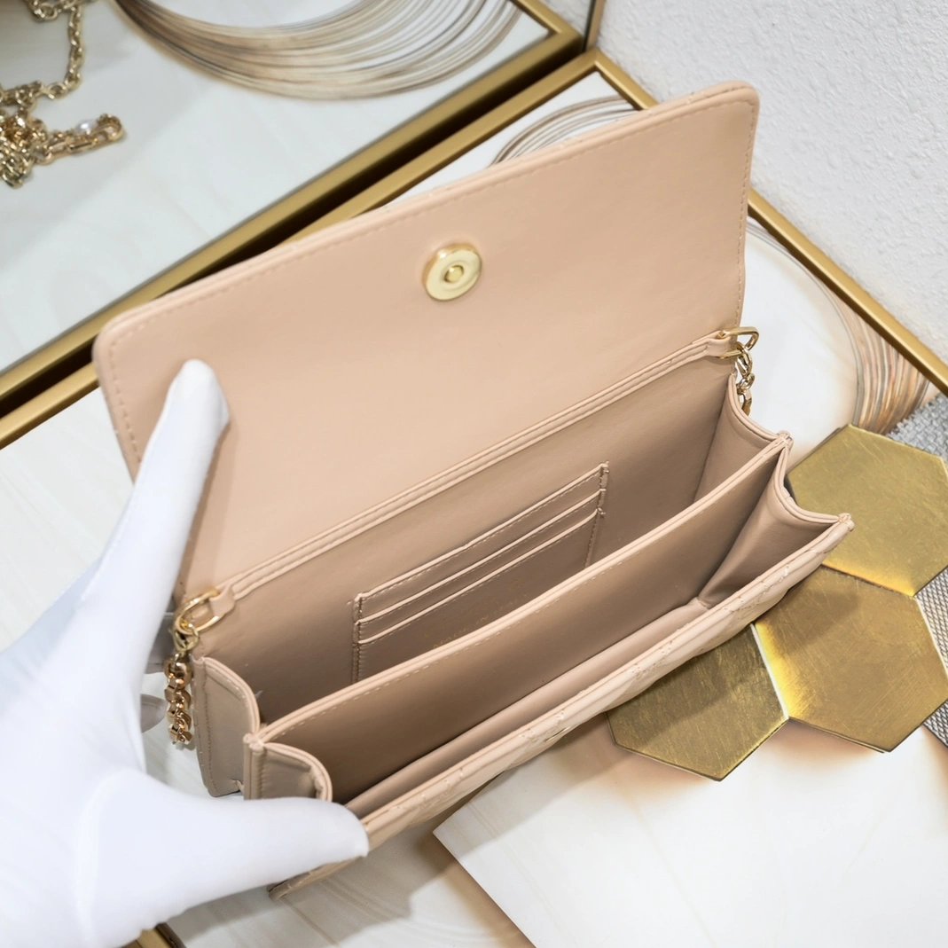 Christian Dior AAA Quality Messenger Bags For Women Durable 1846 - Image 8