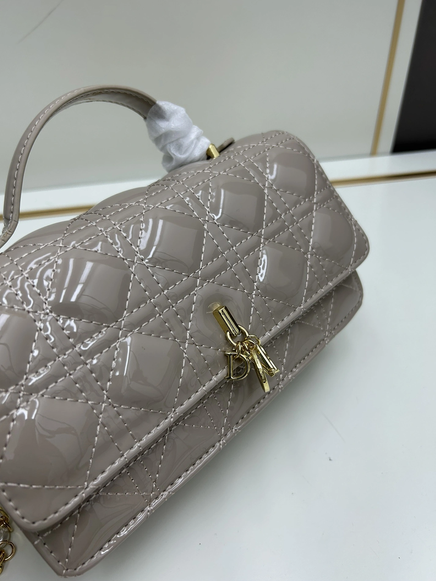 Christian Dior AAA Quality Messenger Bags For Women Functional 8325 - Image 4