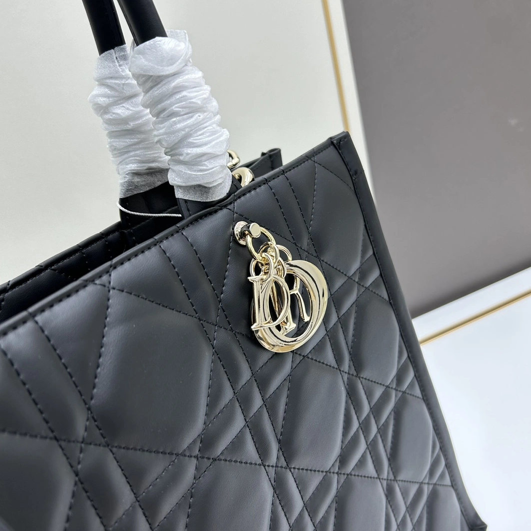 Christian Dior AAA Quality Tote-Handbags For Women BestValue 5675 - Image 4