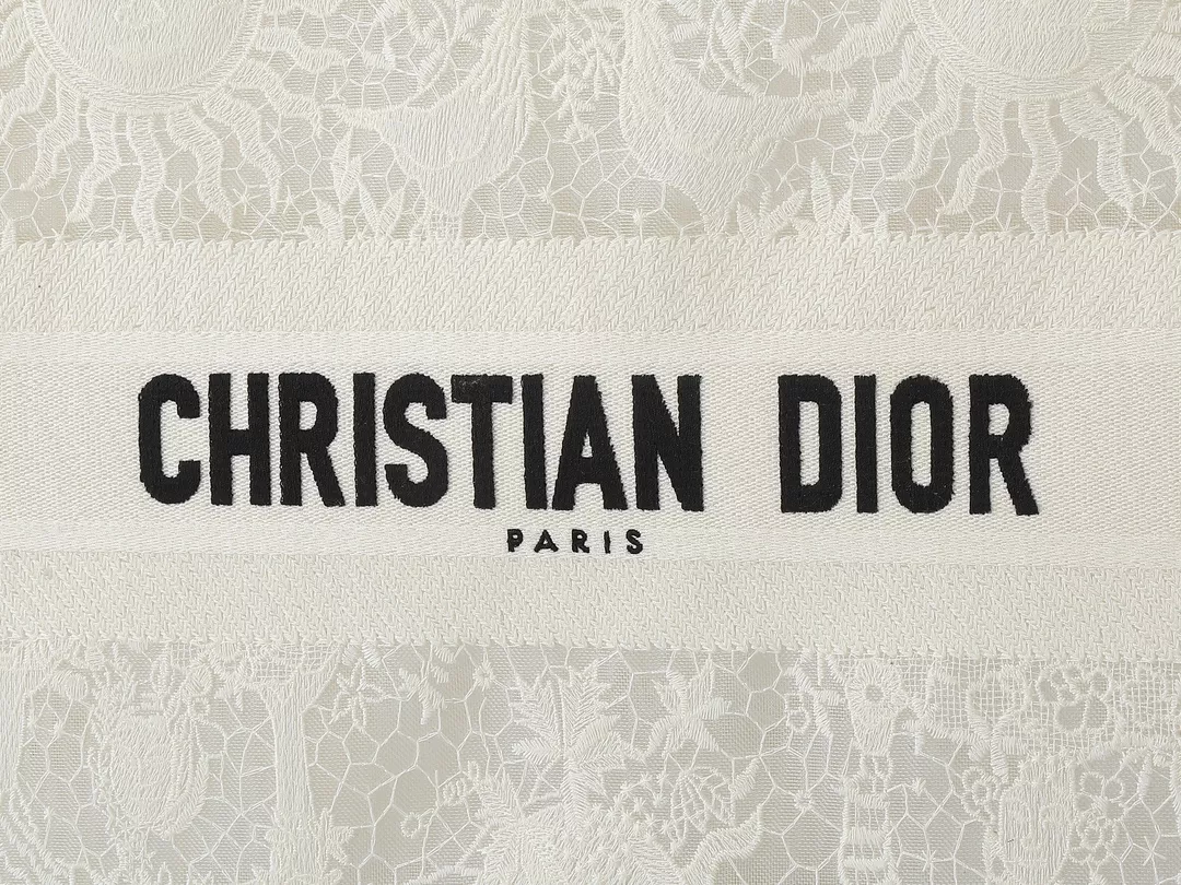 Christian Dior AAA Quality Tote-Handbags For Women Comfortable 8716 - Image 4