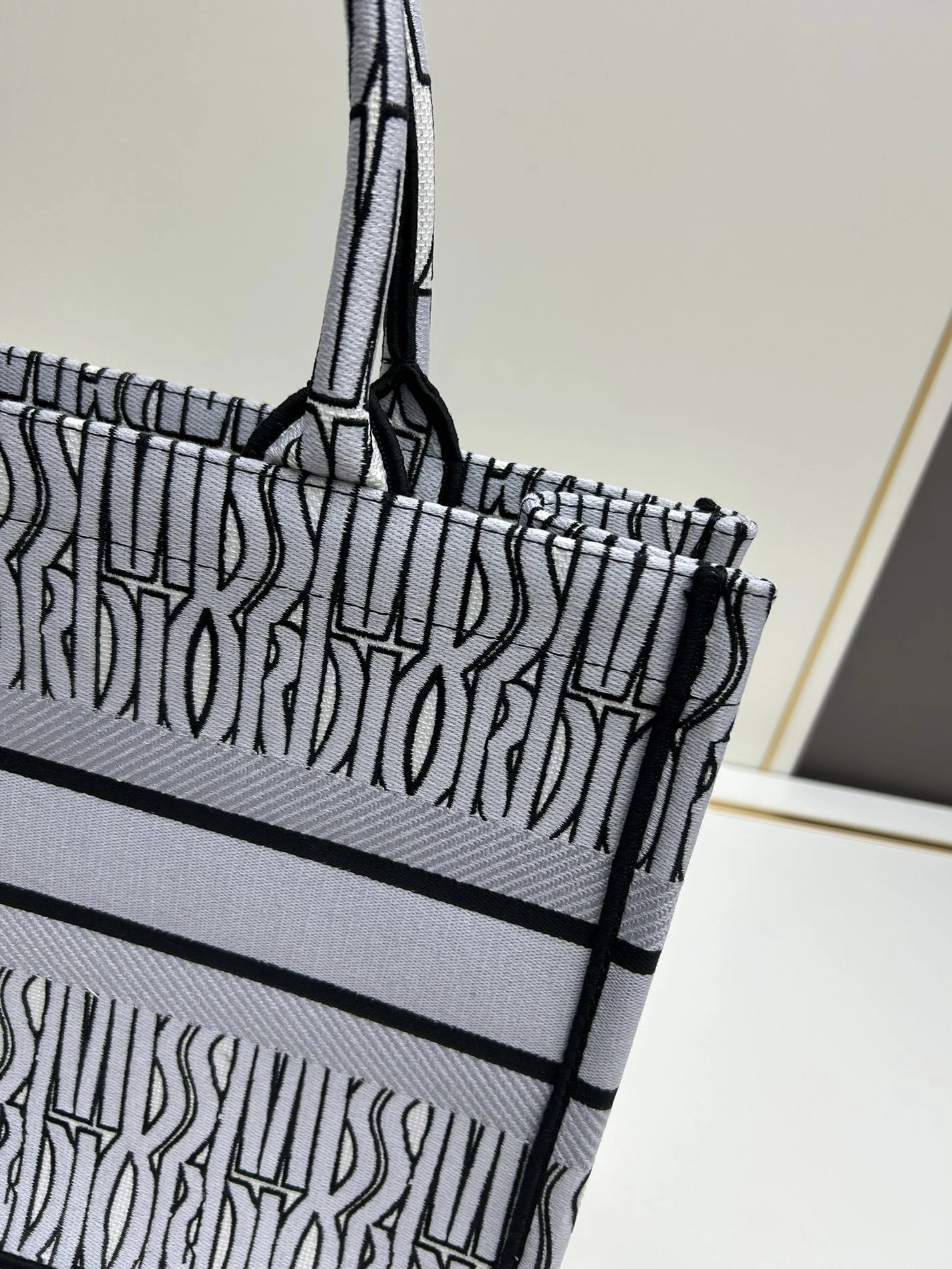 Christian Dior AAA Quality Tote-Handbags For Women Modern 5283 - Image 6