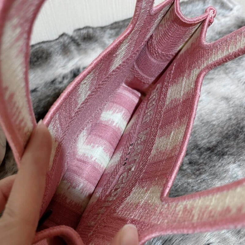 A Maria Gr Christian Dior Mini Book Tote Pink D-Stripes Embroidery - Image 10