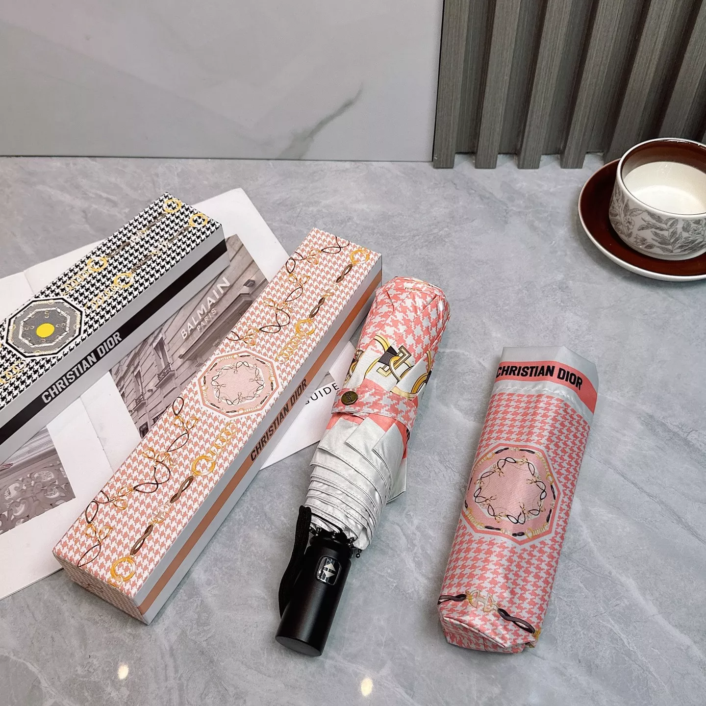 Christian Dior Umbrellas Elegant 5774 - Image 7