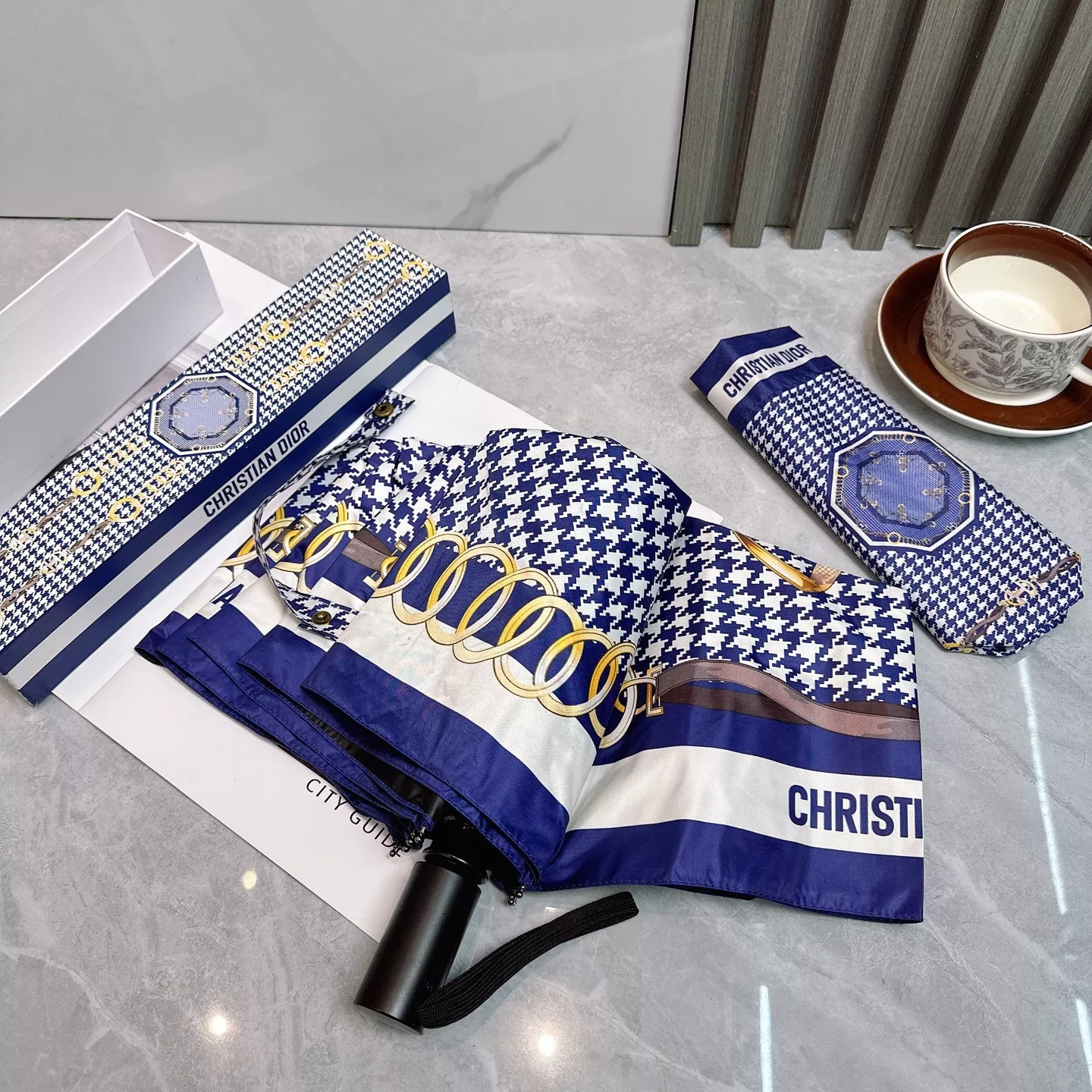 Christian Dior Umbrellas Sophisticated 8889 - Image 4