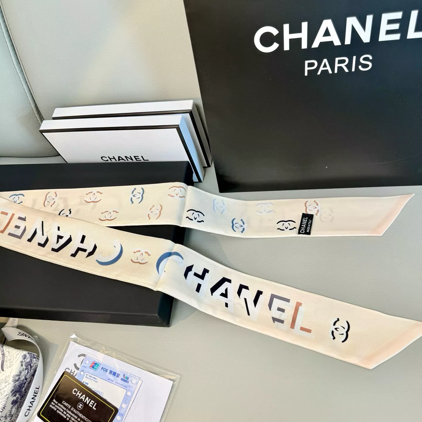 Classic 5954 Chanel Silk Scarf