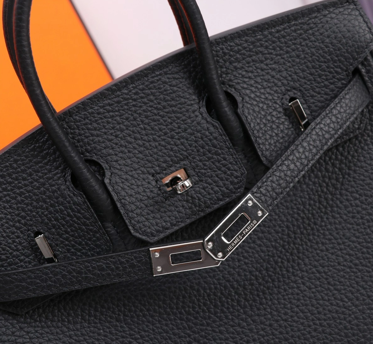 Classic 9526 Hermes AAA Quality Handbags For Women - Image 4