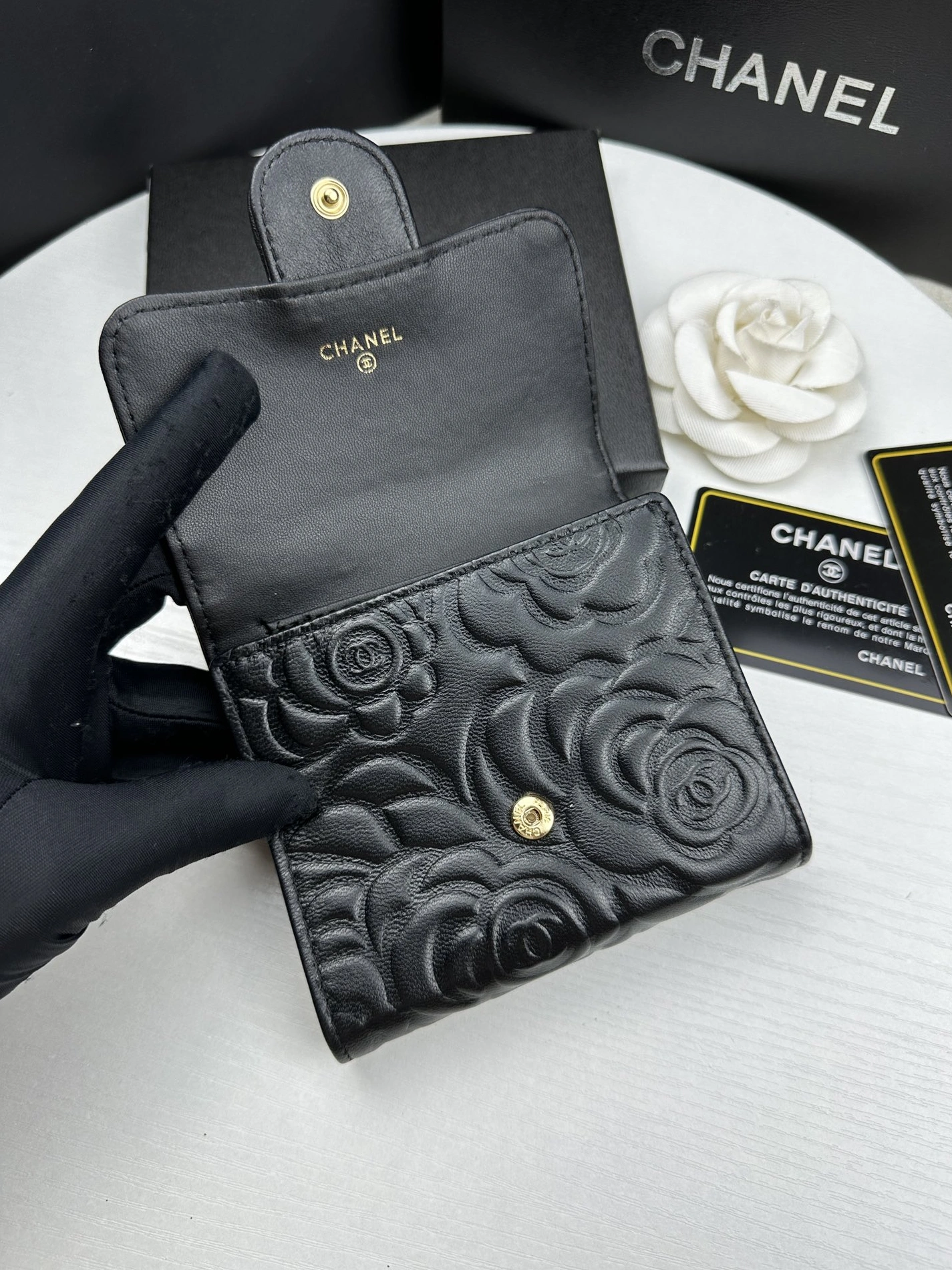 Comfortable 276 Chanel AAA Quality Wallets For Women - Image 3