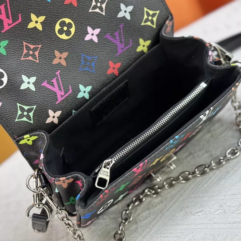 Comfortable 368 Louis Vuitton AAA Quality Messenger Bags For Women - Image 8