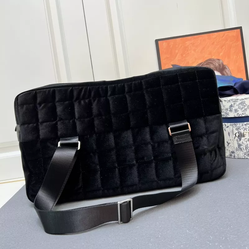 Comfortable 7589 Chanel Travel Bags - Image 3