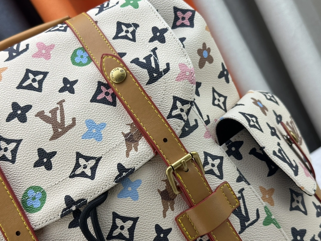 Comfortable 9245 Louis Vuitton AAA Quality Backpacks For Unisex - Image 6