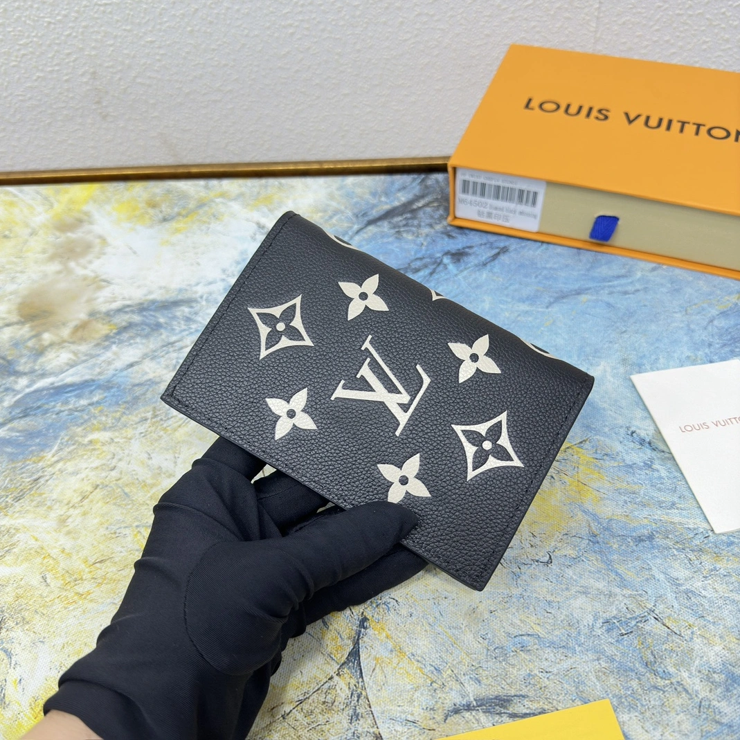 Comfortable 9789 Louis Vuitton LV Card Case For Unisex