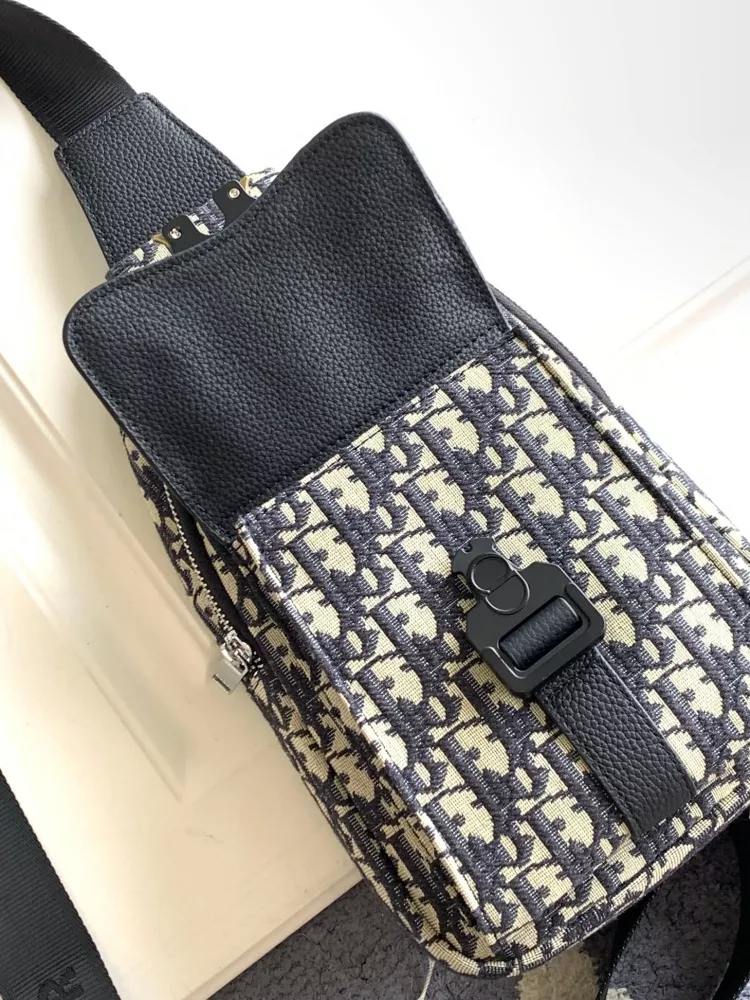 Compact 7069 Christian Dior AAA Man Messenger Bags - Image 7